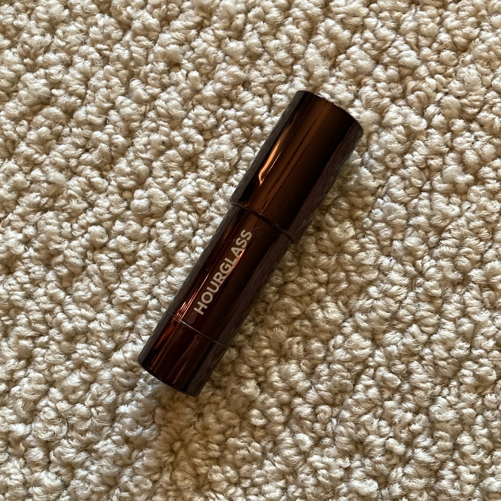 Hourglass Cosmetics Lippie Lipstick in Influencer Nude 0.05 oz